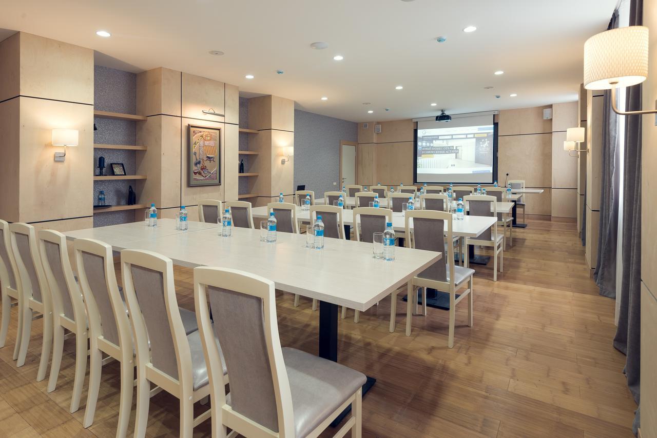 Aykun Hotel By Ag Hotels Group Αστάνα Εξωτερικό φωτογραφία